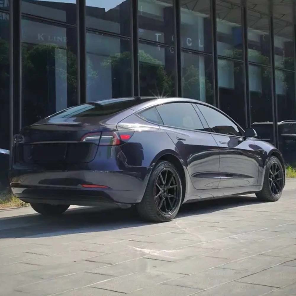 TPUNESS Premium Liquid Metal Color TPU Car Wrap Flim | BMW Carbon Black Metallic