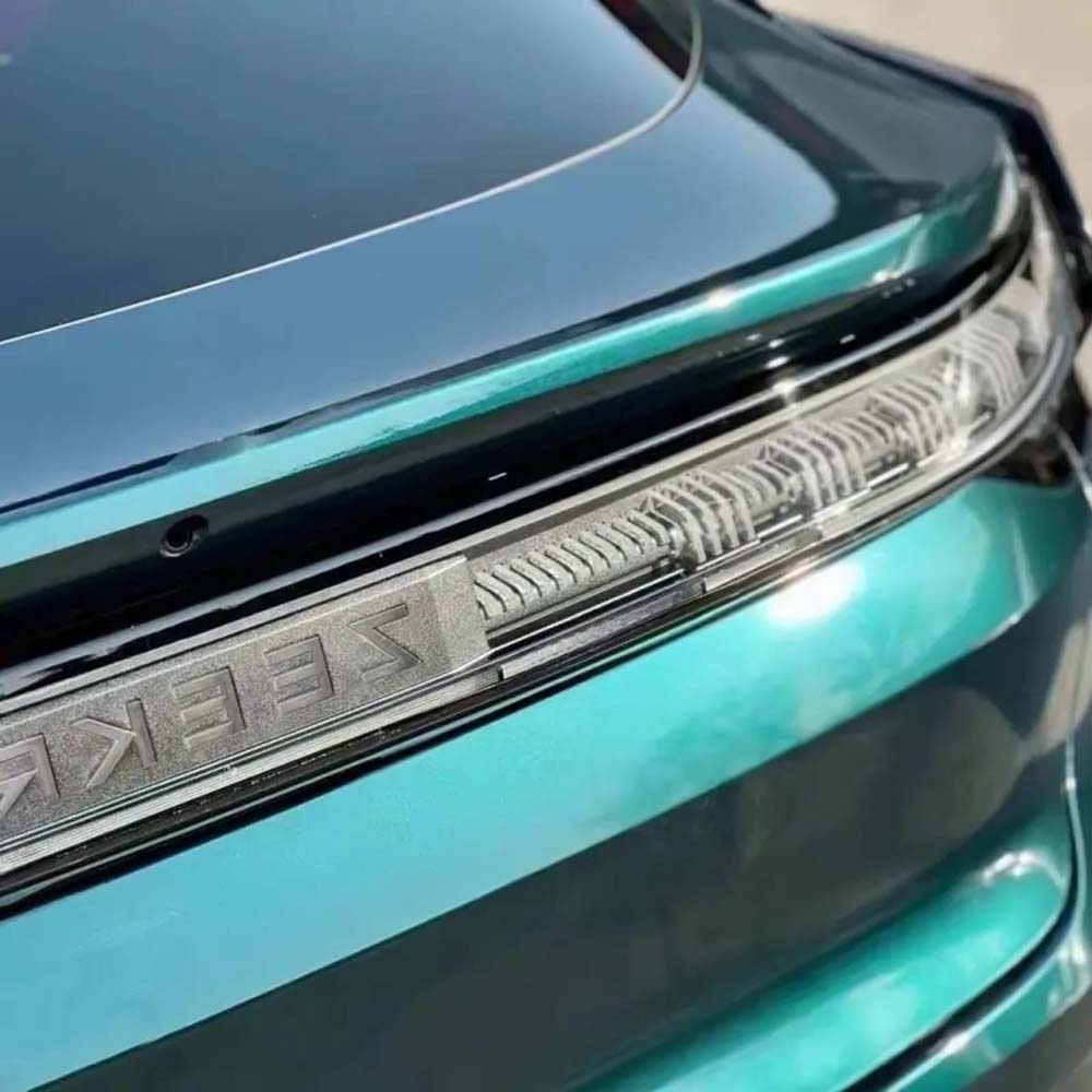 TPUNESS Premium High Gloss TPU Car Wrap Film | Metallic Midnight Green